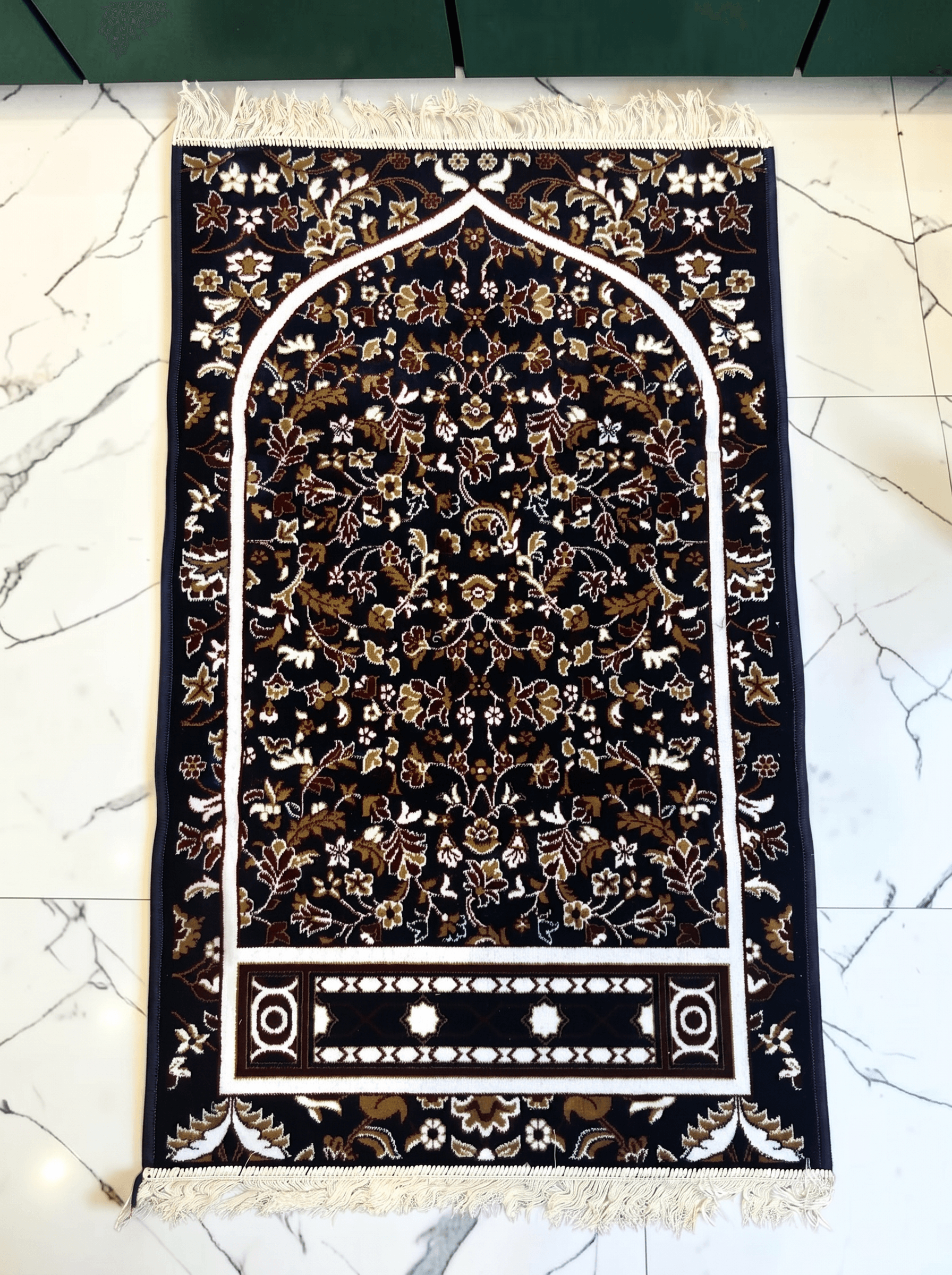 Premium Printed Carpet Material Prayer Mat, 75x120 cm